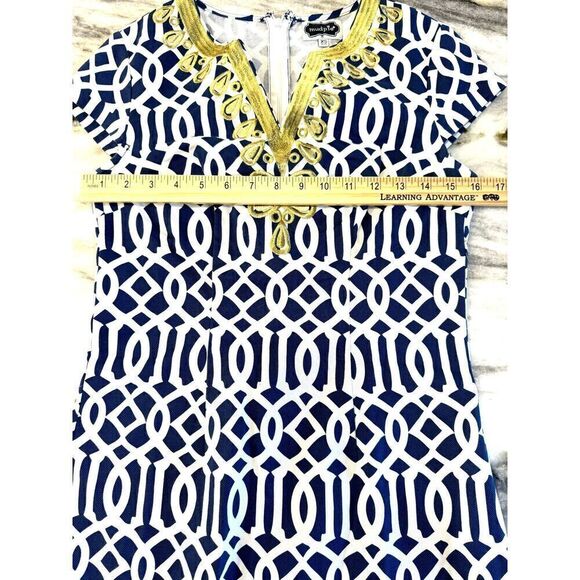 Gorgeous Mud Pie Short Sleeve Shift Dress w/ Gold Embellishment Sz XS EUC preppy - Picture 8 of 8